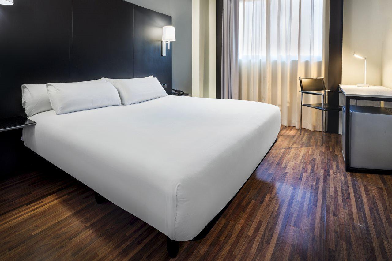 บีแอนด์บี โฮเต็ล มาดริด เฆตาเฟ Hotel เกตาเฟ ภายนอก รูปภาพ