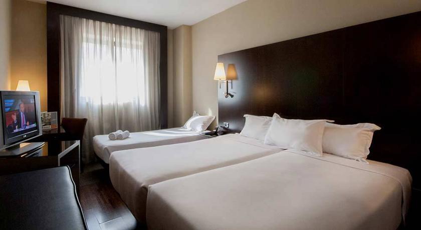 บีแอนด์บี โฮเต็ล มาดริด เฆตาเฟ Hotel เกตาเฟ ภายนอก รูปภาพ