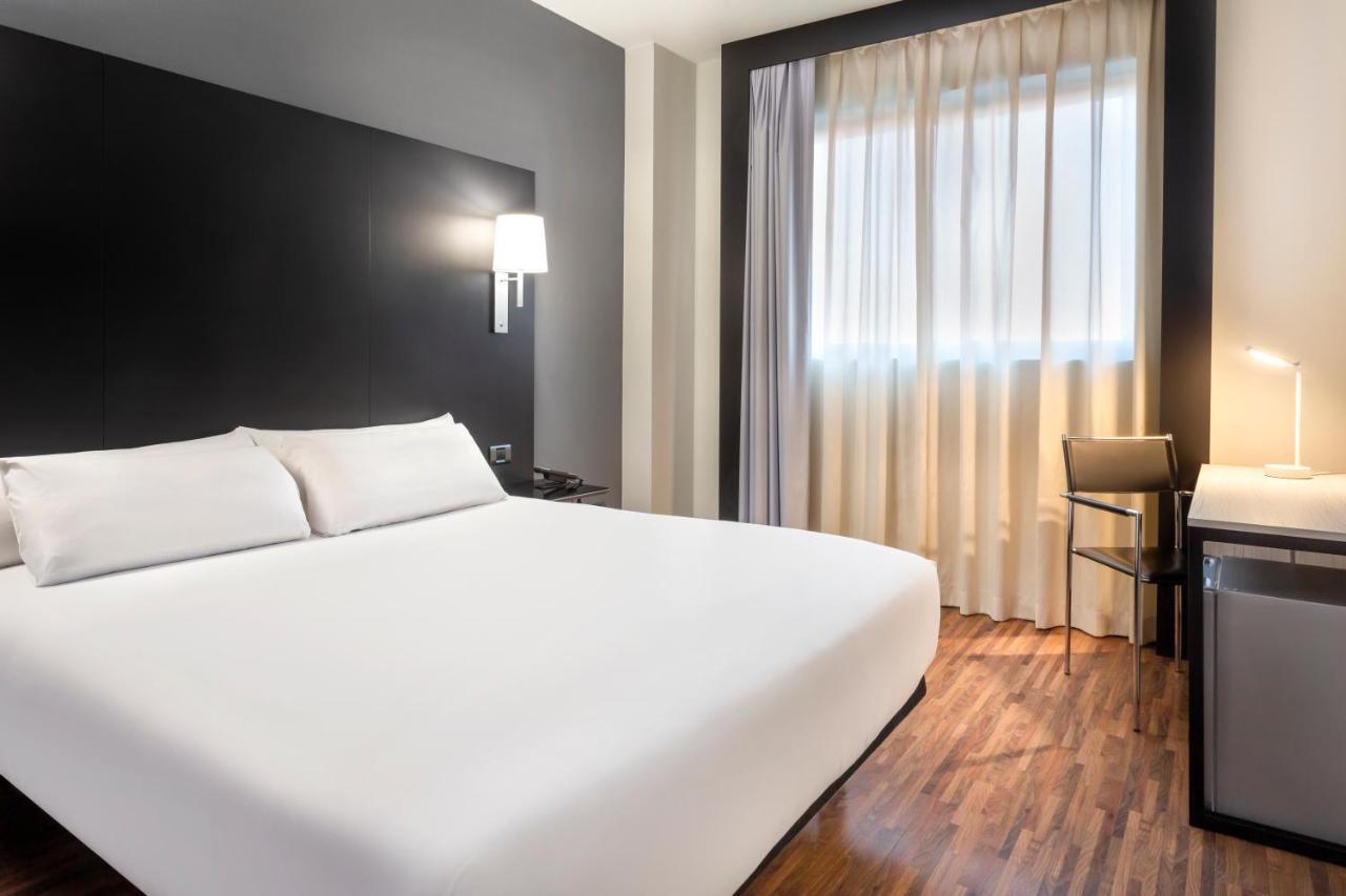 บีแอนด์บี โฮเต็ล มาดริด เฆตาเฟ Hotel เกตาเฟ ภายนอก รูปภาพ